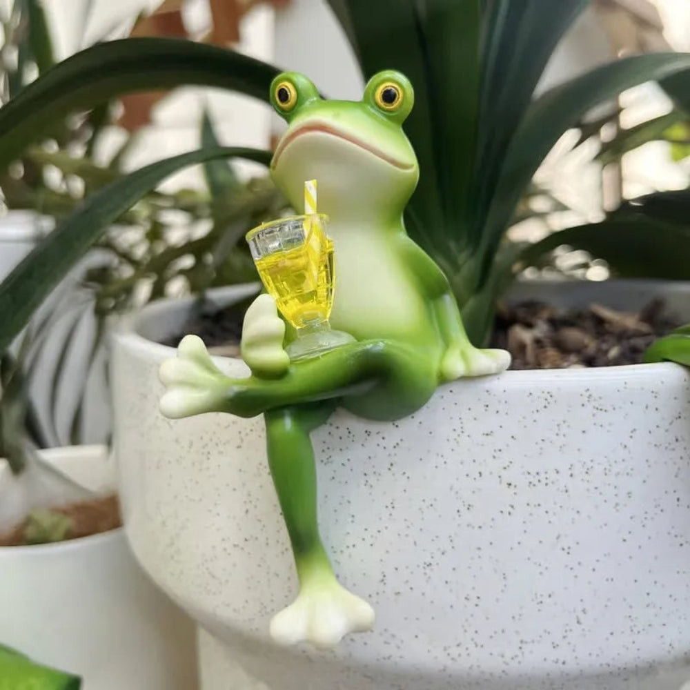 Oktoberfest Clip-On Frog Planter Figurine – Bavarian Beer Theme