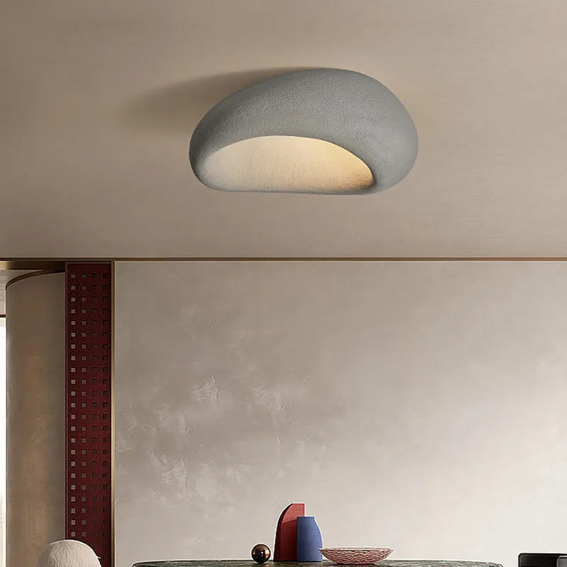 Stropní LED svítidlo ve stylu wabi-sabi — rustikální kov