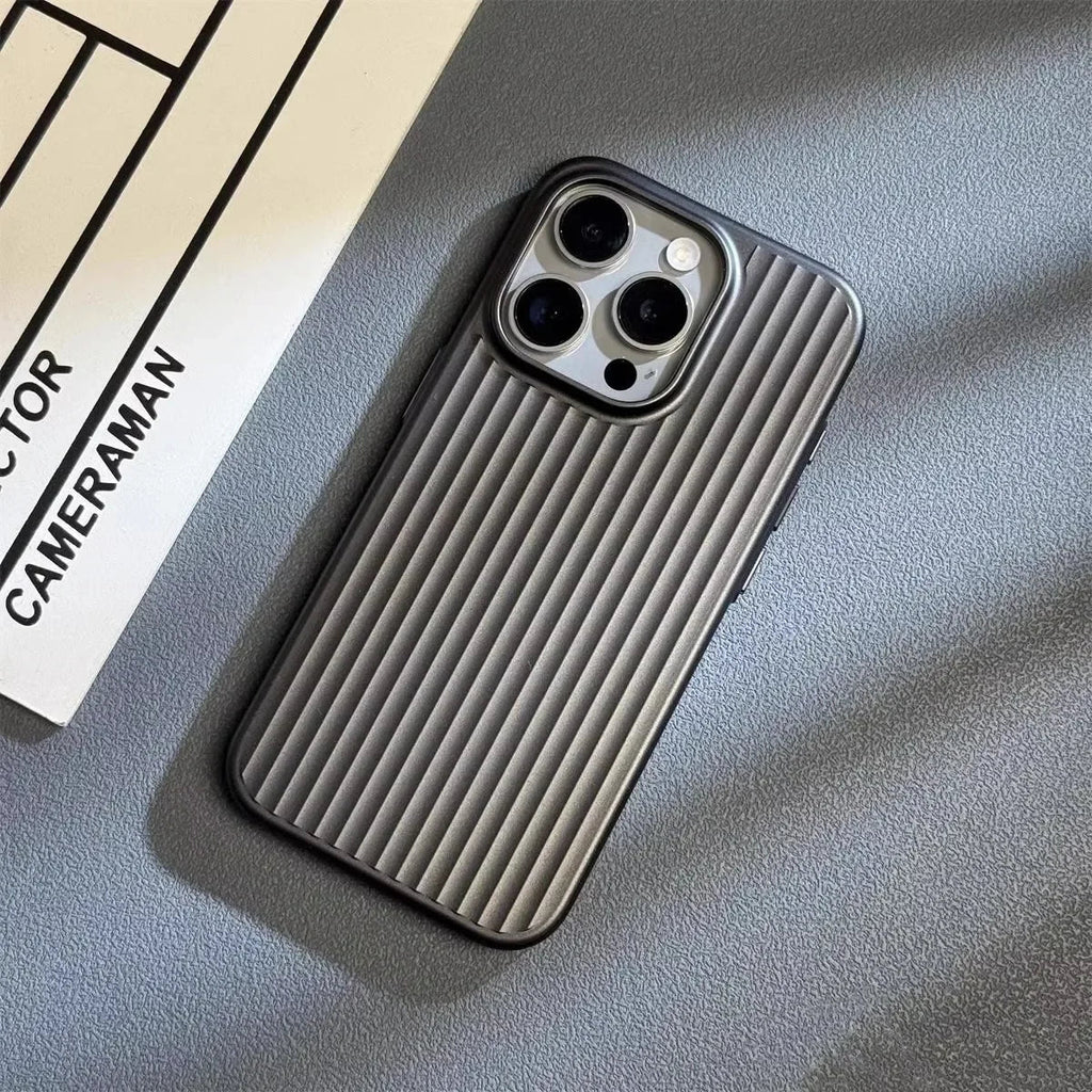 Funda antigolpes para iPhone - Carcasa delgada con aspecto metálico