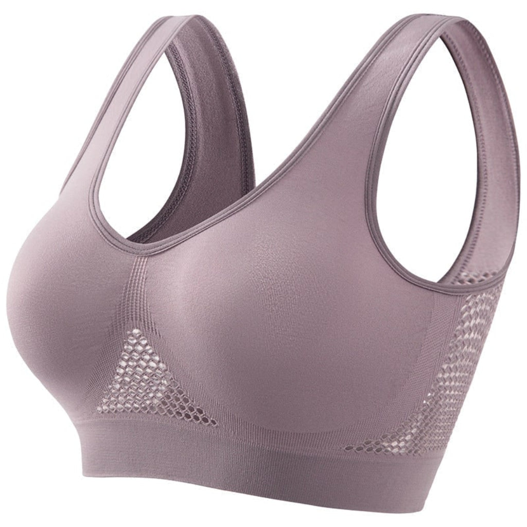 Seamless Padded Sports Bra — Breathable Support Design