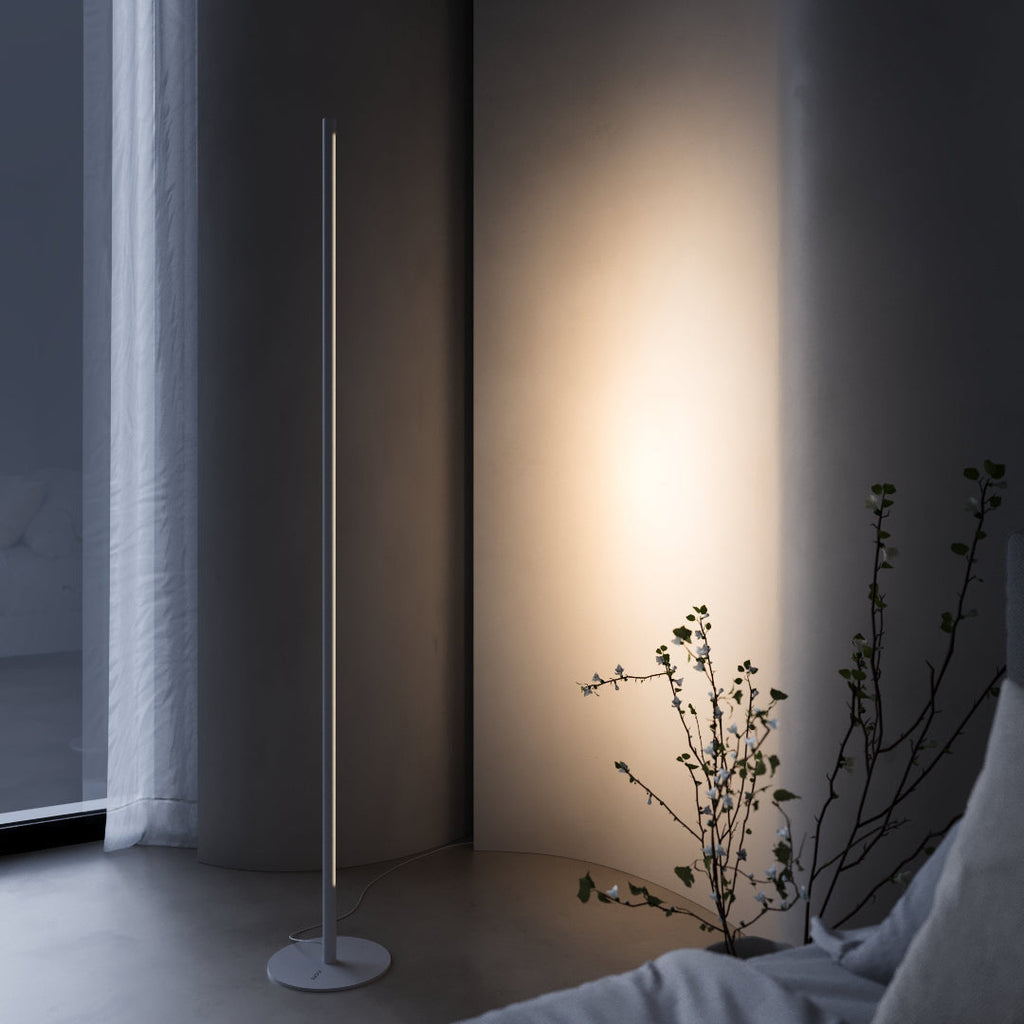 Lampadaire minimaliste moderne — Design contemporain élancé