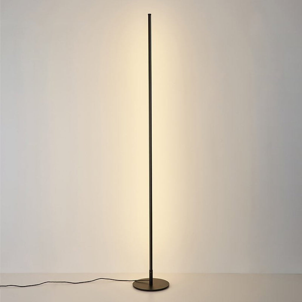 Lampadaire minimaliste moderne — Design contemporain élancé