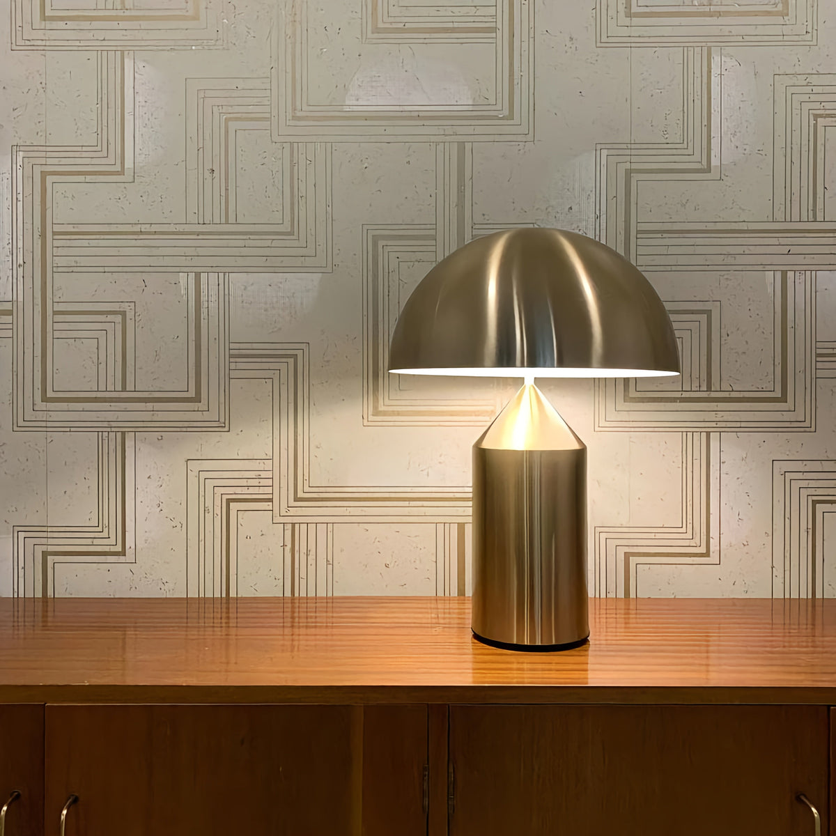 Modern LED-bordslampa - dimbar metalldesign