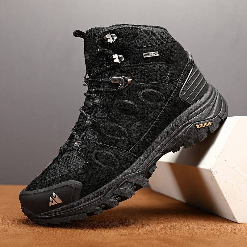 Sturdy Hiking Sneakers for Outdoor Trekking Adventures - Esilora