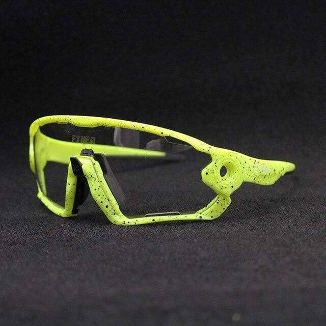 Outdoor Sports Sunglasses with UV400 Photochromic Lenses - Esilora
