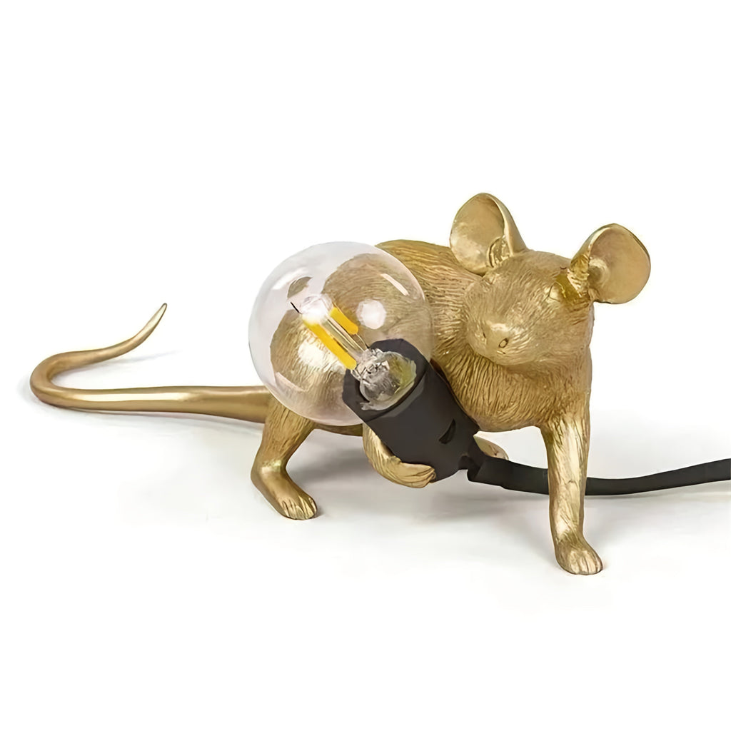 Dekorative Tier-Tischlampe aus Kunstharz — Kompakte skulpturale Beleuchtung