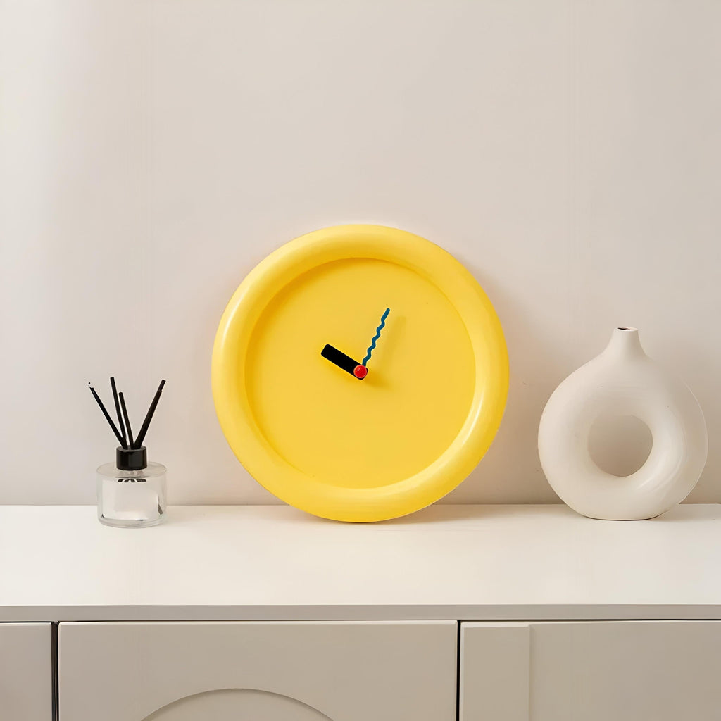 Moderní barevné kulaté plastové nástěnné hodiny — lesklý povrch 60cm