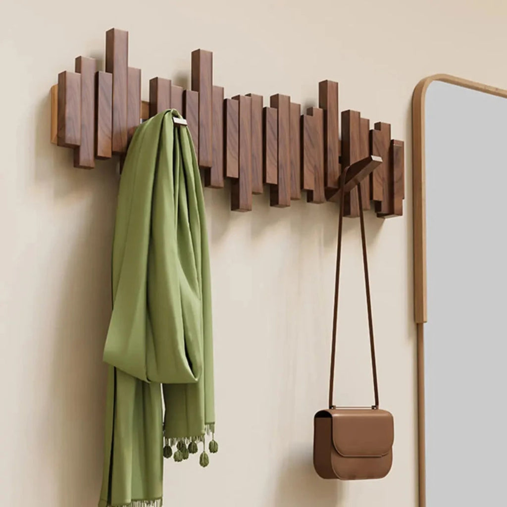 Cabide moderno de parede — Design com ganchos rebatíveis